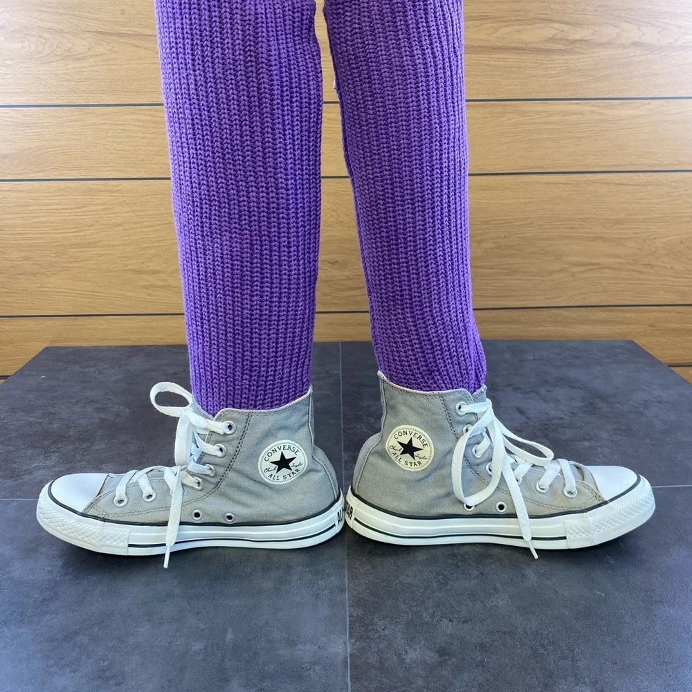VTG Converse Retro Gray High-Top Sneakers with Purple‎ Legwarmers  size 6